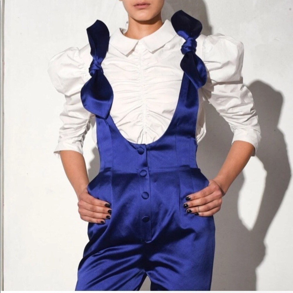 Isa Arfen Plunge Neckline Jumpsuit in blue size 4
